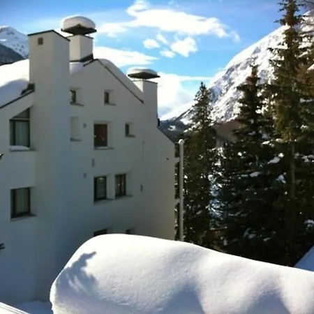 Chesa Soliva - Oev Inklusive Apartment Pontresina